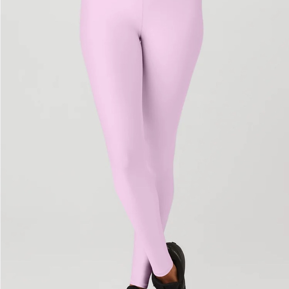 Alo high waited airlift leggings sugarplum pink